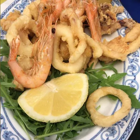 Angolo Paradiso Bed & Breakfast *